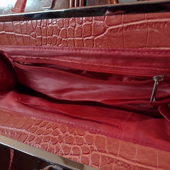 Faux Skin Purse - Picture 3 of 4